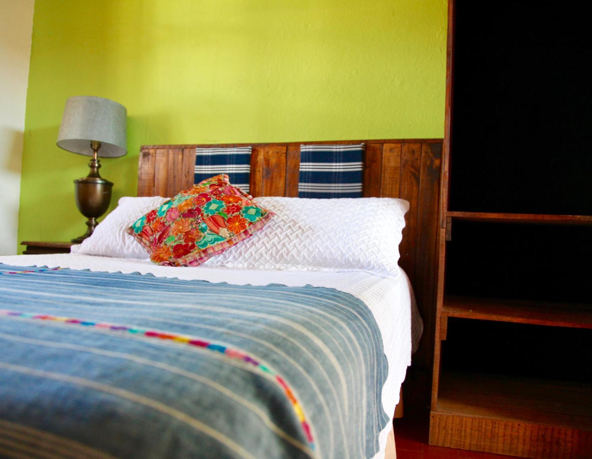 Hostal Antigueeno Antigua Buitenkant foto