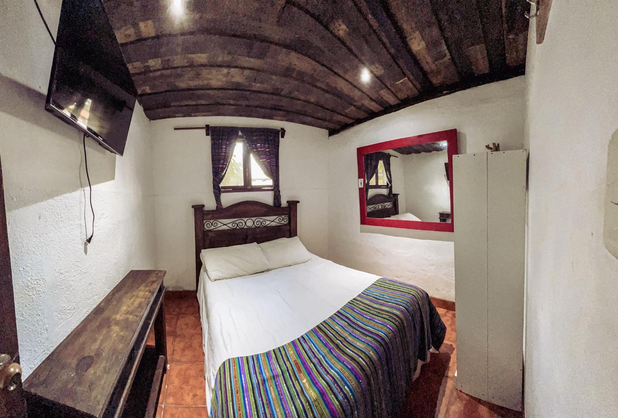 Hostal Antigueeno Antigua Buitenkant foto