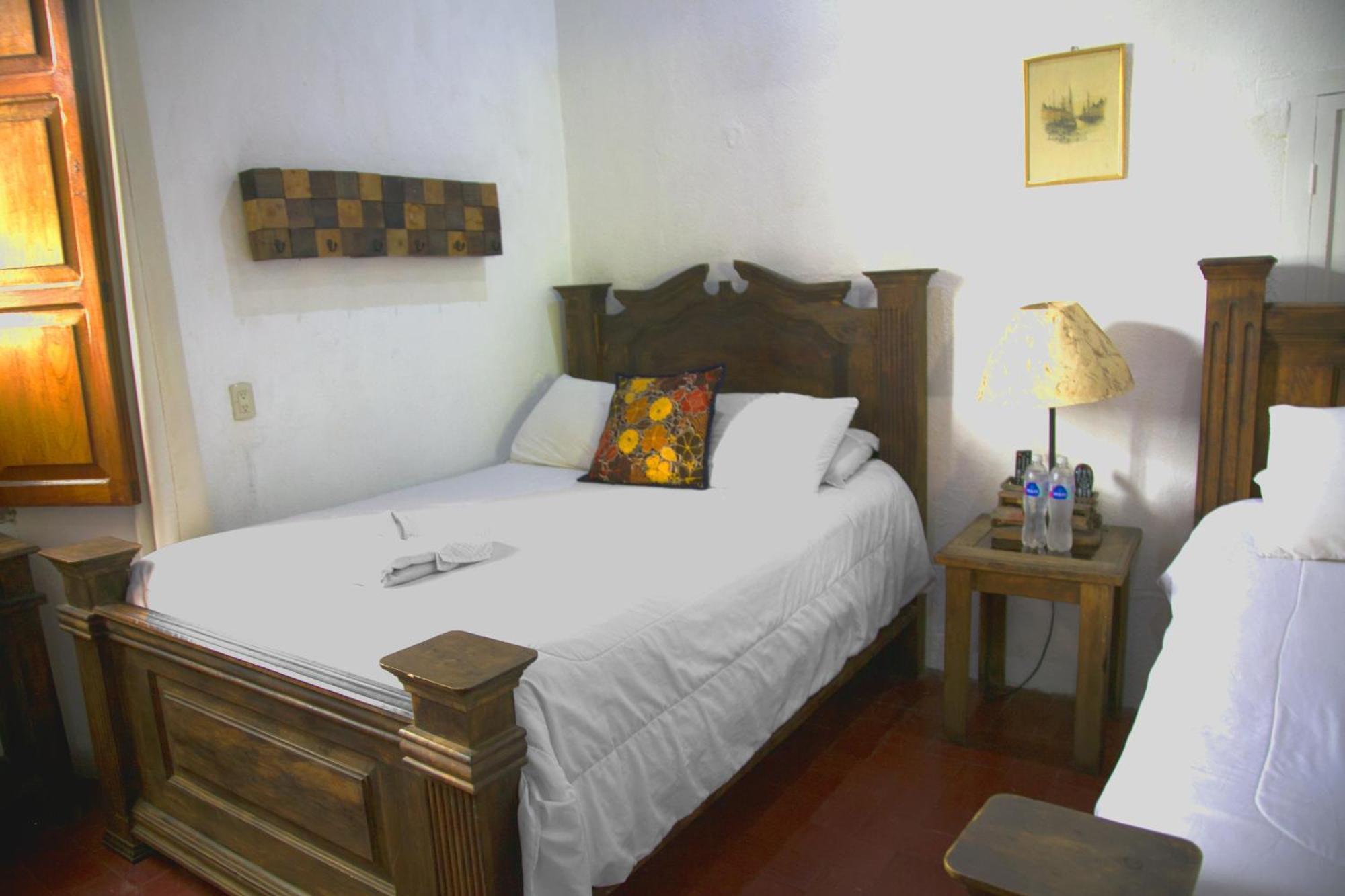 Hostal Antigueeno Antigua Buitenkant foto